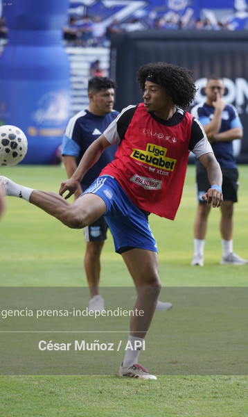 FBL-LIGAECUABET-EMELEC-CATOLICA