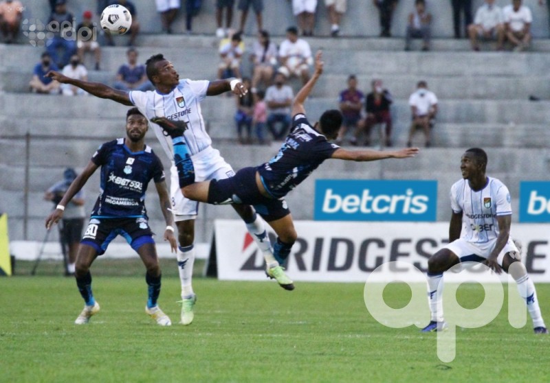 El 9 de Octubre apenas iguala 1-1 con Macará 
