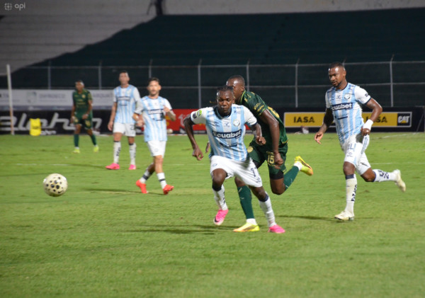 Orense sorprende 4-3 a Guayaquil City