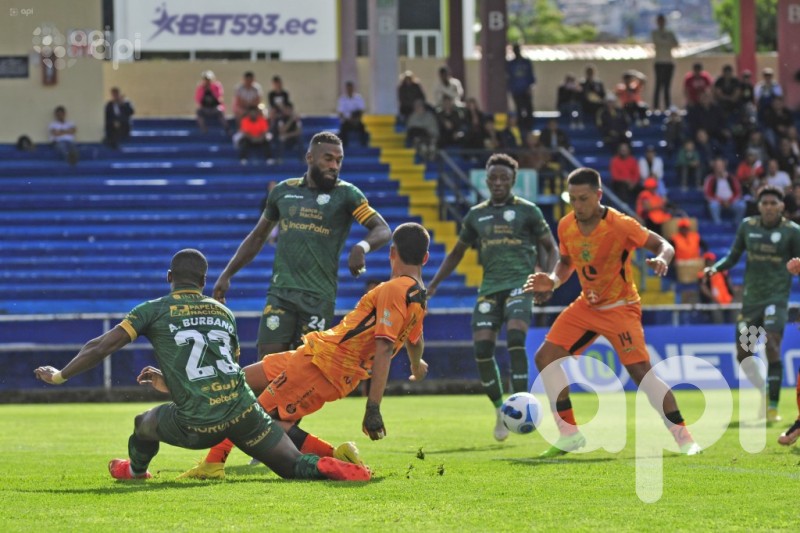 Los fronterizos se conforman con el empate