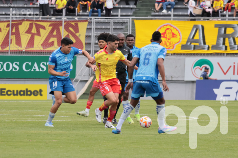 Macará espanta el descenso a costilla de Papá