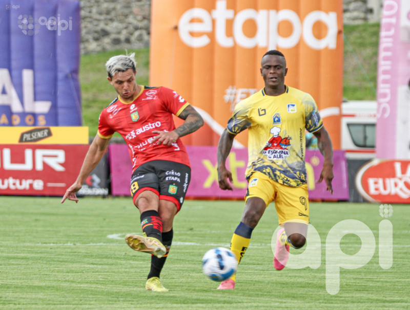 Cuenca se olvida de ganar y aprovecha el cetáceo