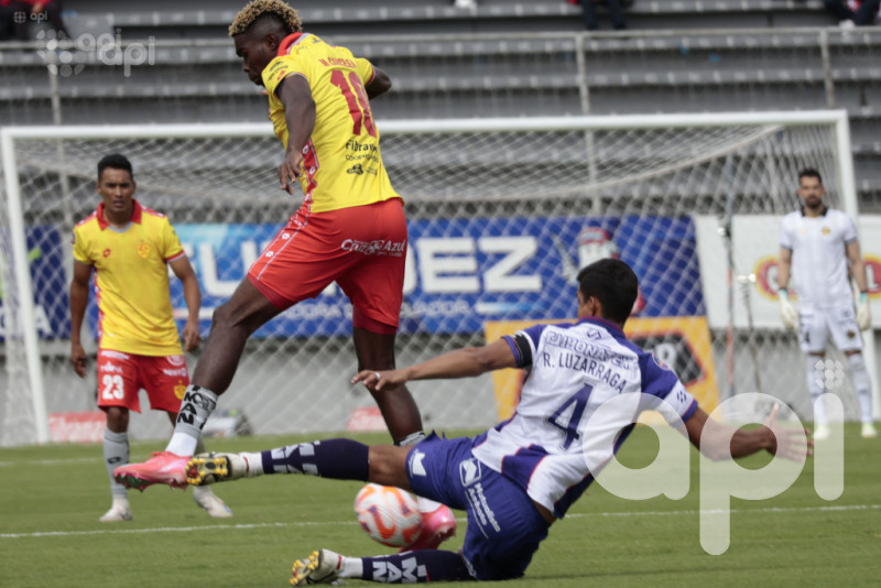 Papá humilla al Rodillo, con Carcelén iluminado