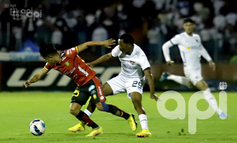 El colorado deja en blanco a la U