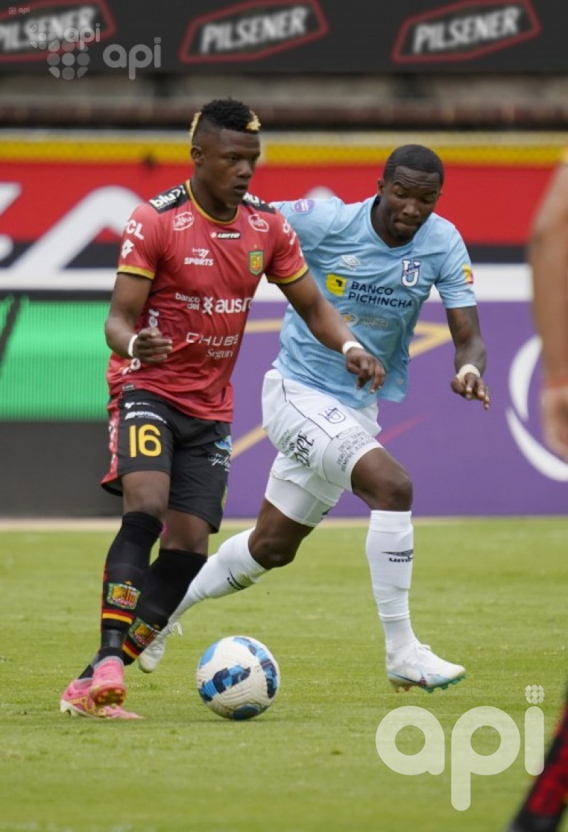 Católica supera 1-0 a Deportivo Cuenca