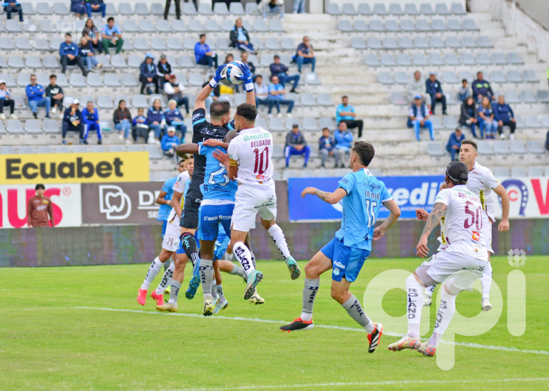 Macará firma 0-0 con Mushuc Runa
