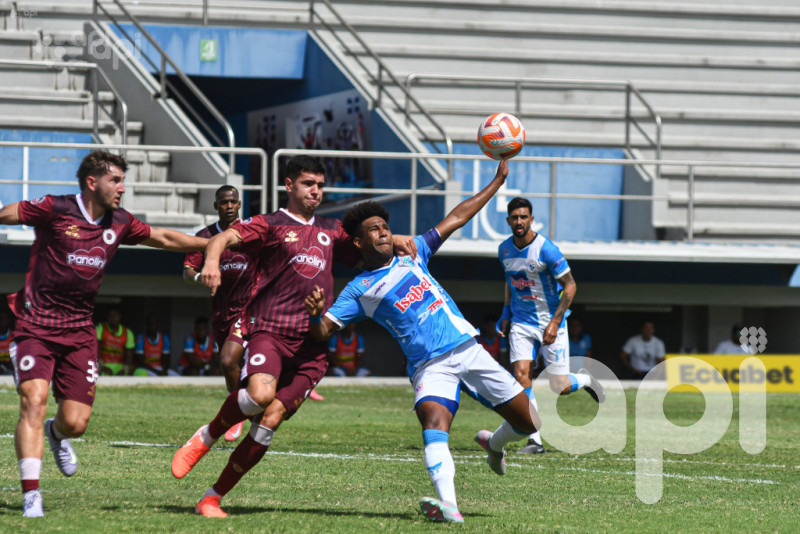 Manta rescata un 2-2 ante Vinotinto