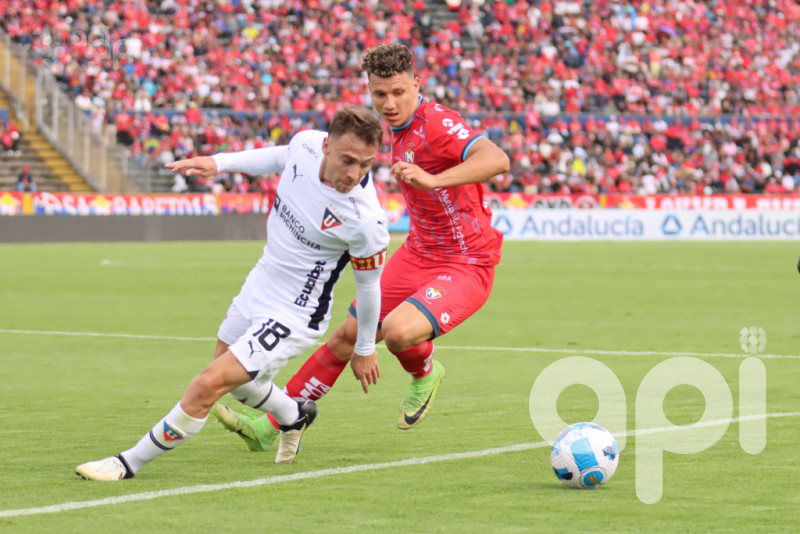 Liga vence 2-1 a El Nacional en el Atahualpa