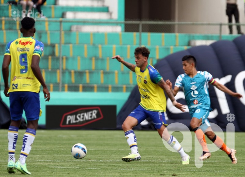 Gualaceo rescata el 1-1 con Libertad