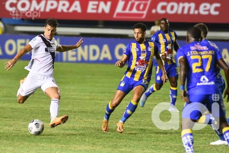 La U naufraga en Manta