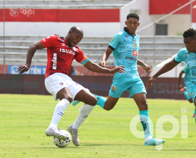 1-1: El Benjamín Leones registra tablas en casa con Libertad