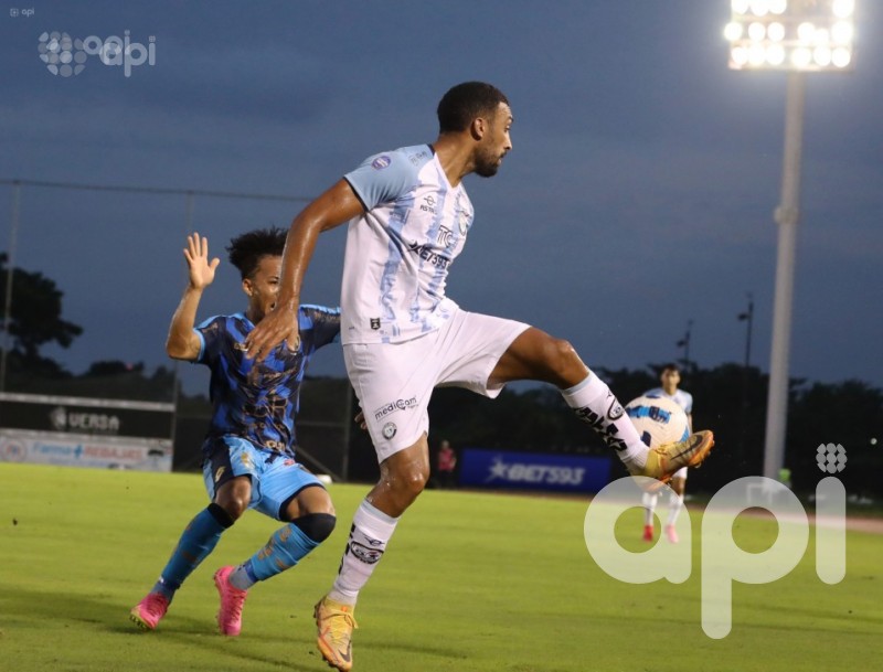 Guayaquil City supera 3-1 a El Nacional