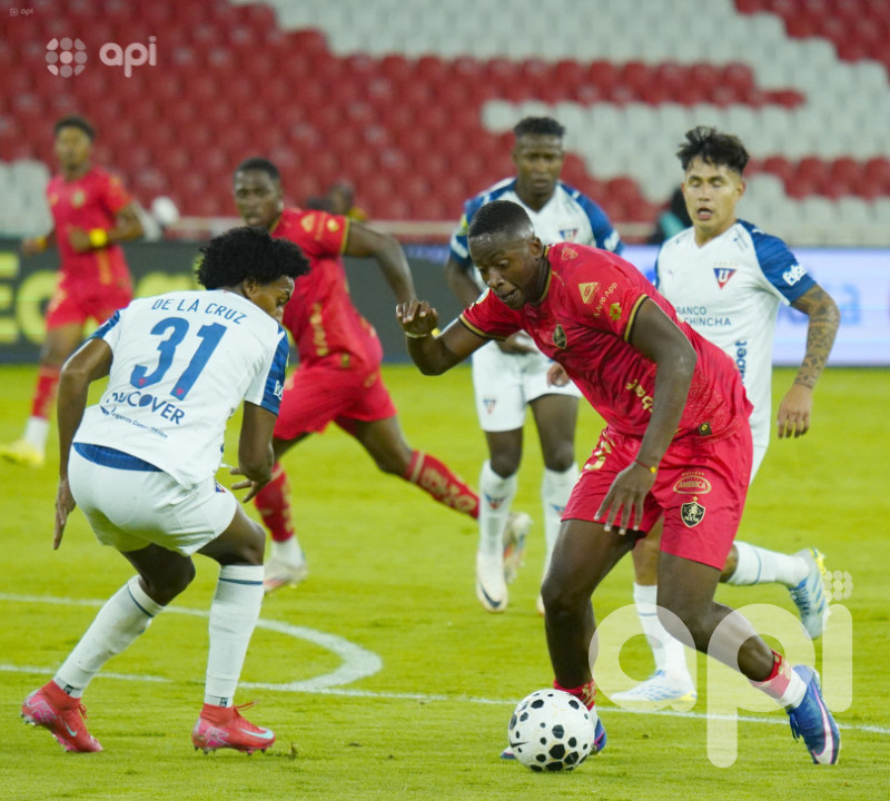Liga y Aucas marcan tablas 0-0 en el Superclásico