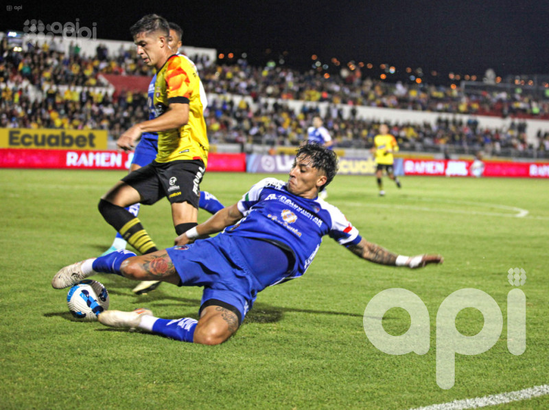 El ídolo despierta y golea en Ibarra