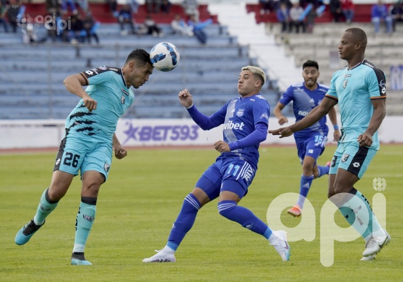 Cumbayá suma uno, poco para los azules