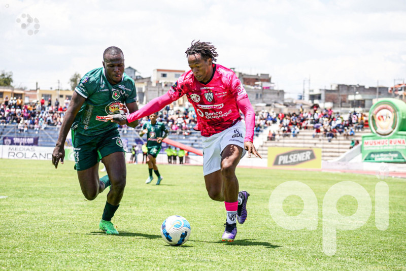Ponchito y Rayados suman poco sonríen Liga con Orense