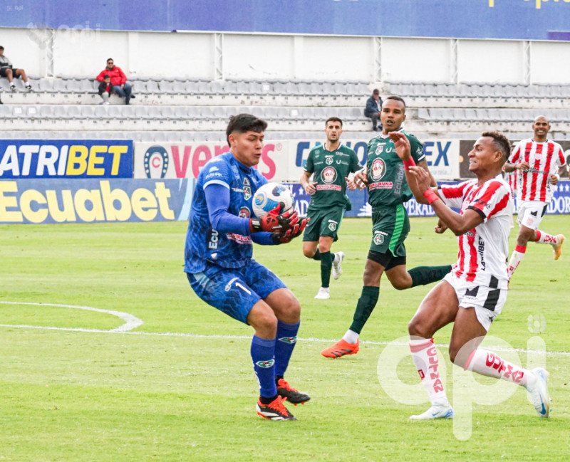 Técnico U. arrebata un 2-2 a Mushuc Runa