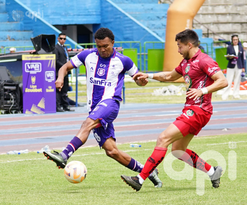 El Rodillo encarga la cola al Ponchito