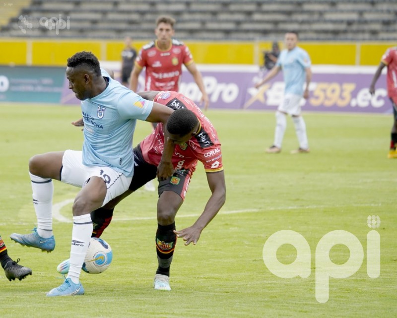 Católica vuelve a sonreír