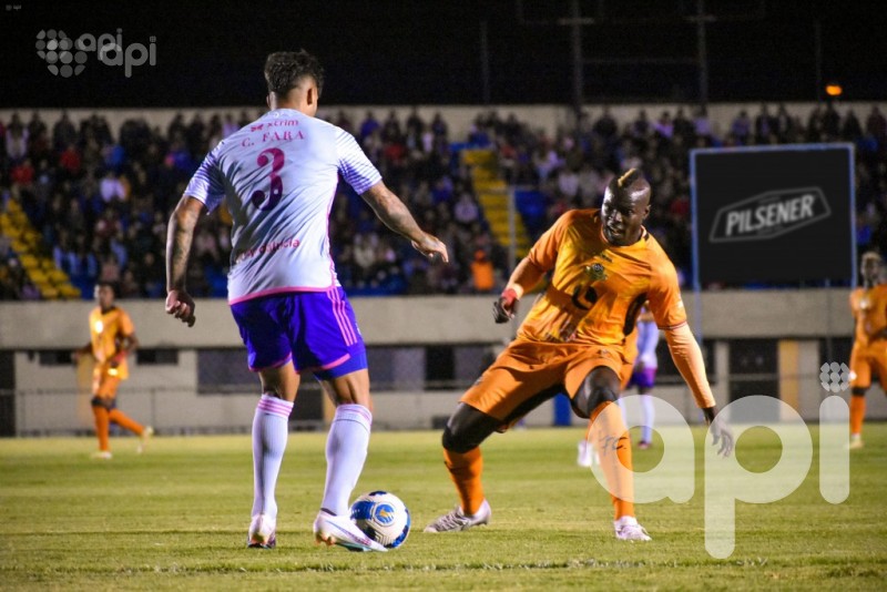 Libertad y Emelec mantienen el cero en Loja