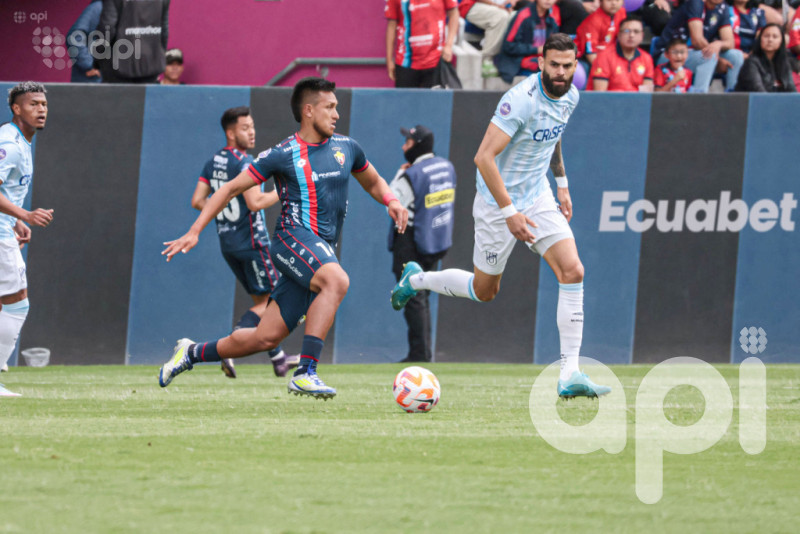 Chatoleí recupera terreno y el criollo se frena