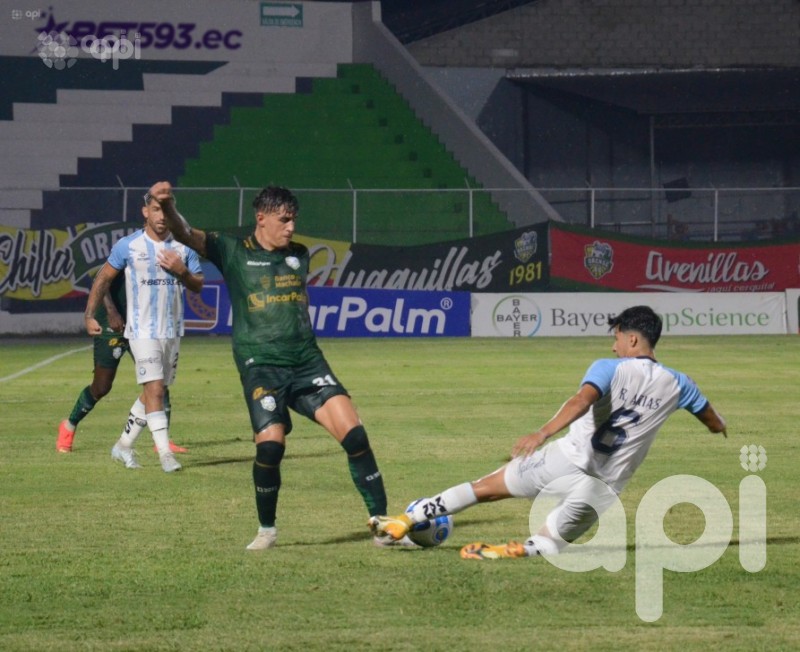 Orense triunfa al susto 3-2 sobre Guayaquil City