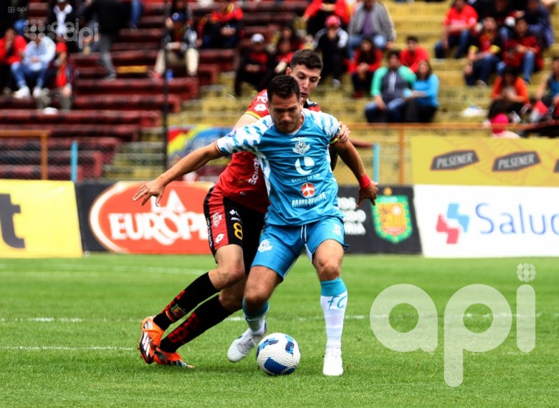 El Cuenca complica la vida a Libertad