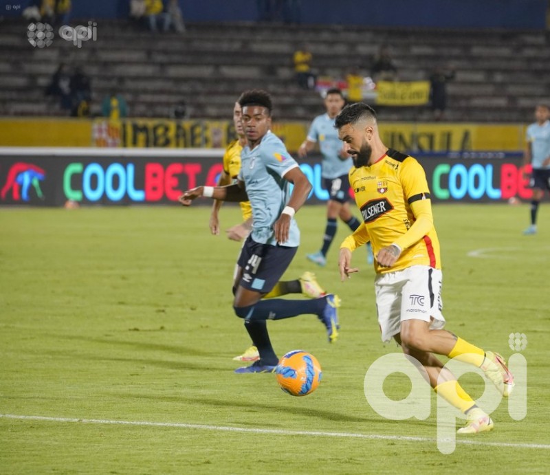 El ídolo empieza a marcar distancias