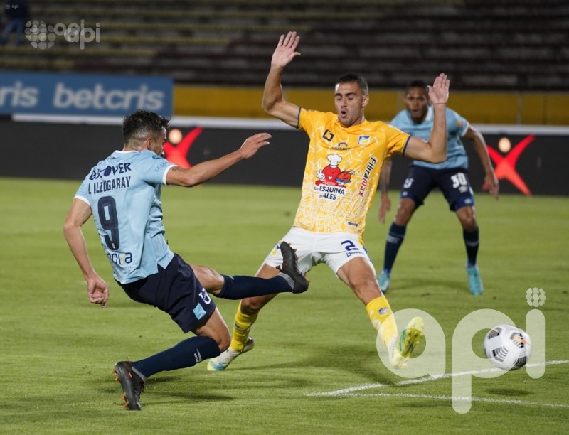 U. Católica gana 4-2 a Delfín en Quito