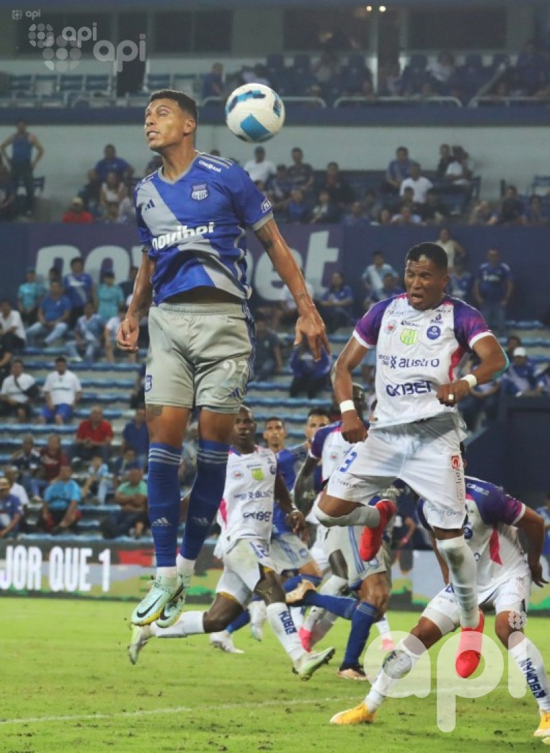Emelec no pasa del cero con Gualaceo