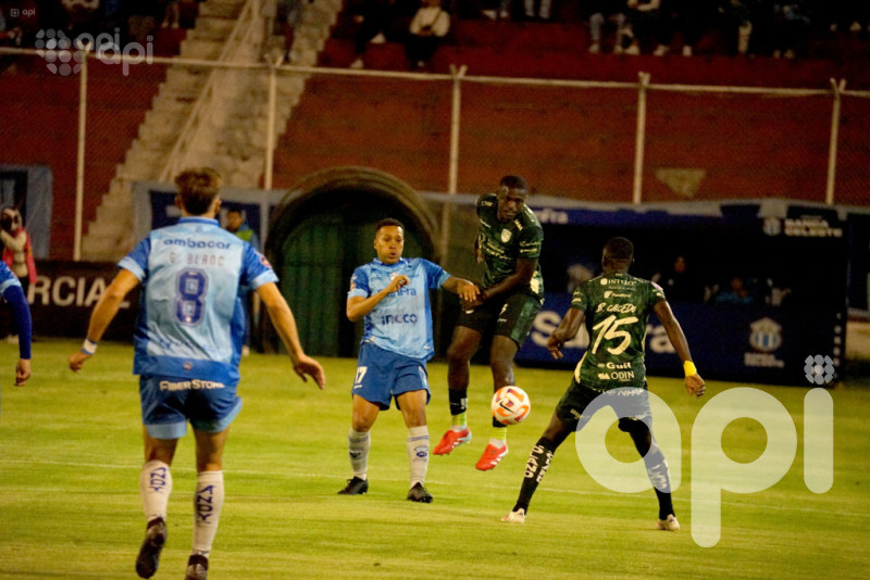 Macará pela 1-0 al bananito Orense