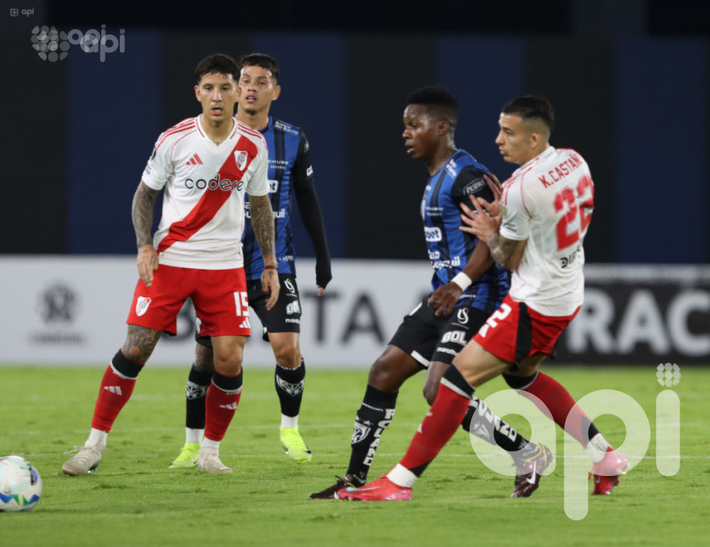 River Plate aplasta 6-2 a Del Valle
