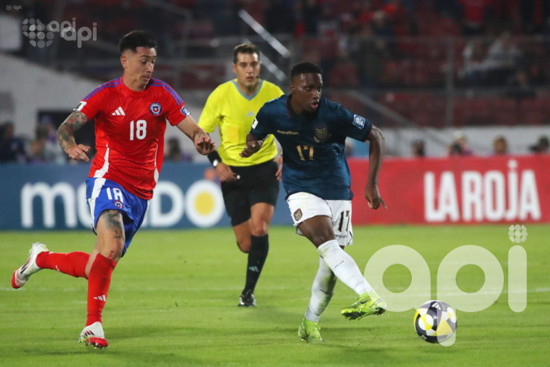 Chile iguala 0-0 con Ecuador en Santiago