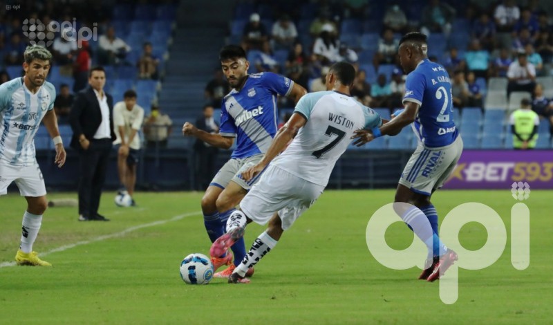 Emelec y Guayaquil City marcan 0-0
