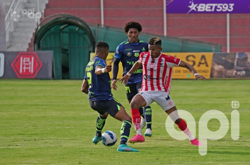 El Rodillo deja sin poderes al Súper Guala