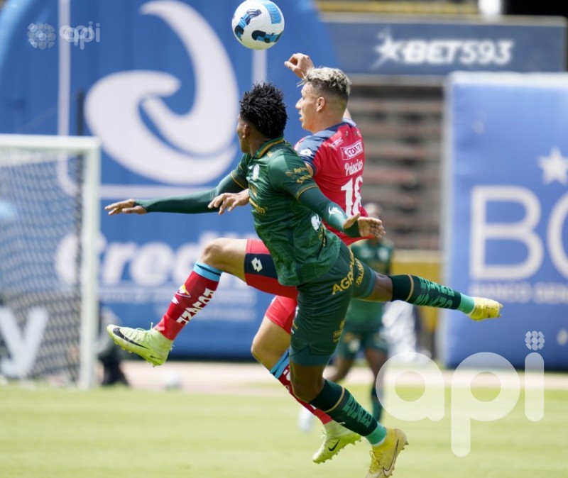 El Nacional pulveriza 3-1 al Orense