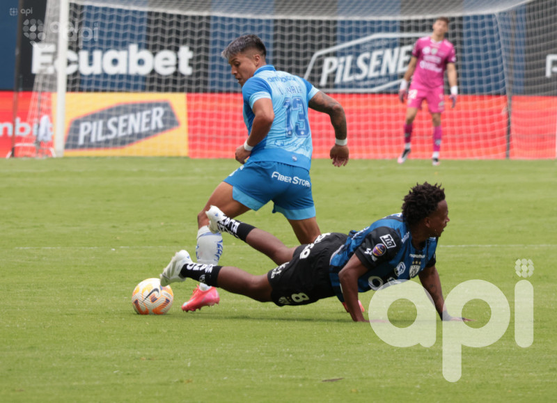 IDV salva 1-1 ante Macará
