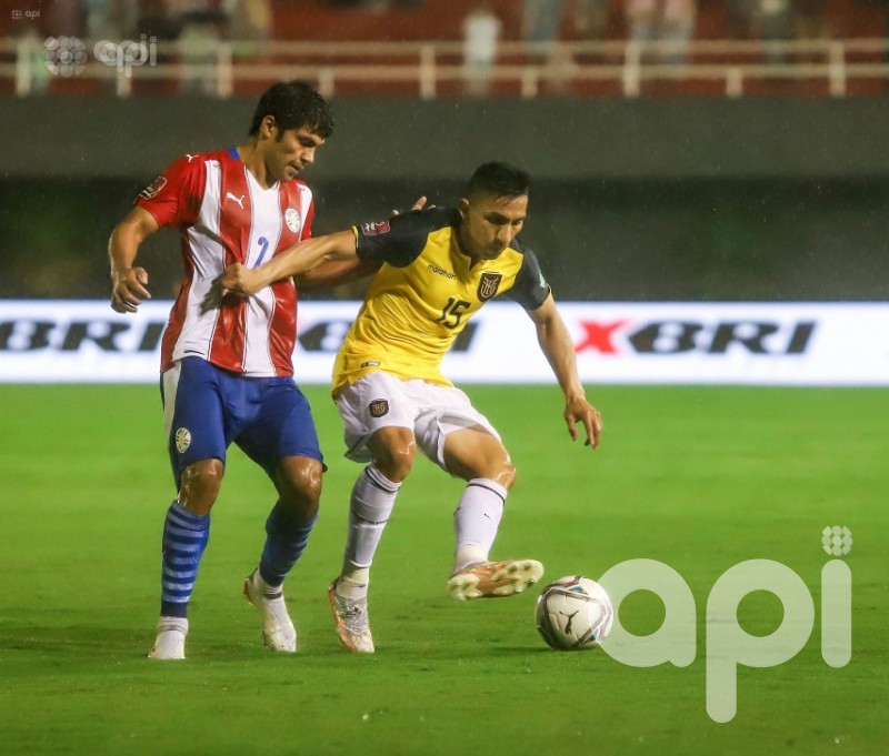 Ecuador pierde 3-0 ante Paraguay, pero clasifica al mundial