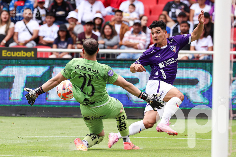 La U padece con el colista