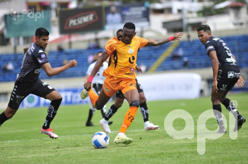 Libertad gana 1-0 a Técnico U.