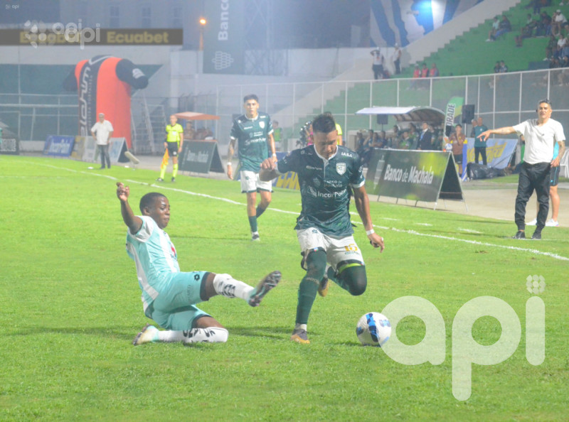 Verde fronterizo acerca a Cumbayá al precipicio