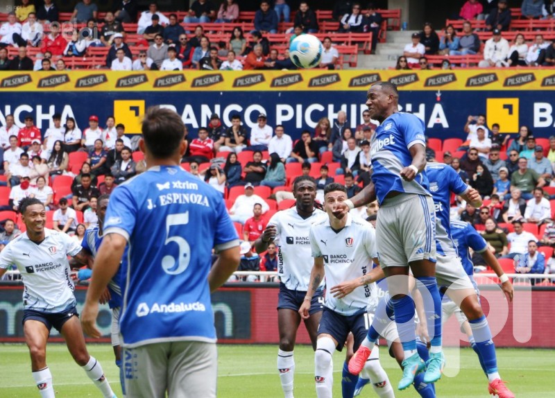 Liga de Quito apaga 1-0 a Emelec