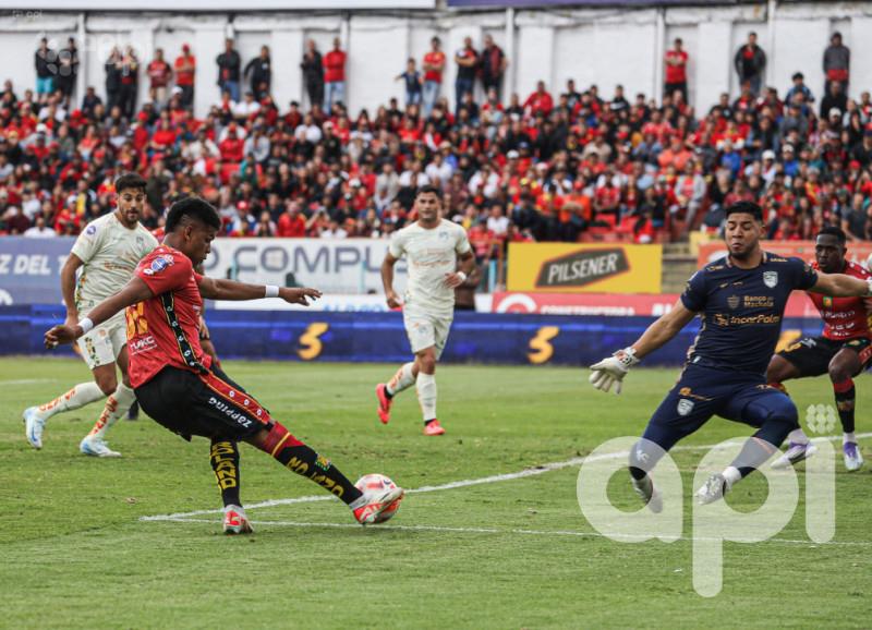 Deportivo Cuenca salva el 1-1 ante Orense