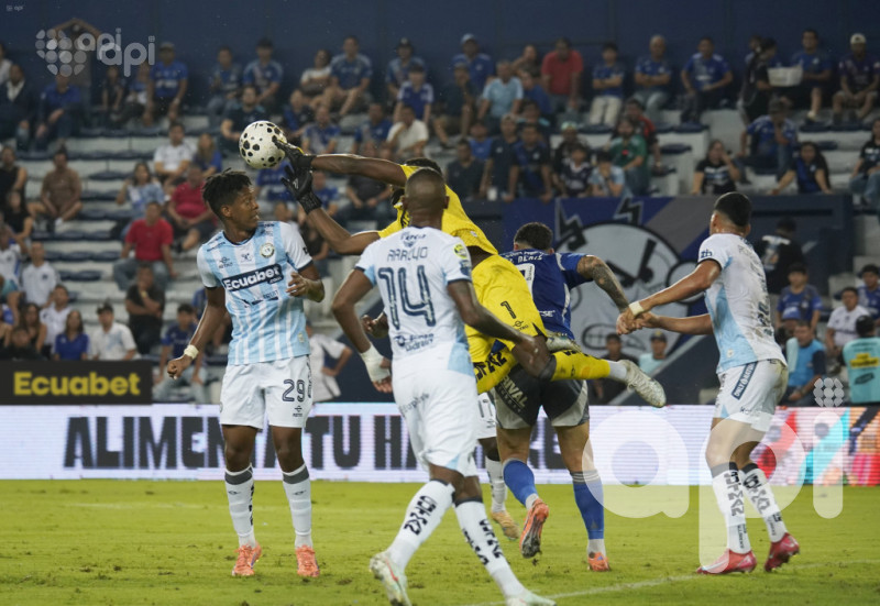 Guayaquil City electrocuta 3-1 a Emelec