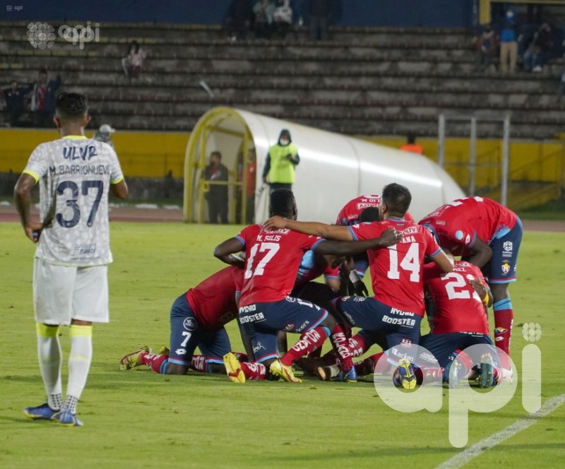 Reencuentro sufrido de los puros criollos con la victoria
