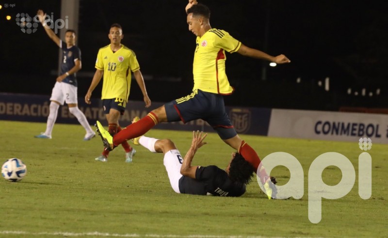 Sub 17: Ecuador golea a Colombia y lidera su grupo