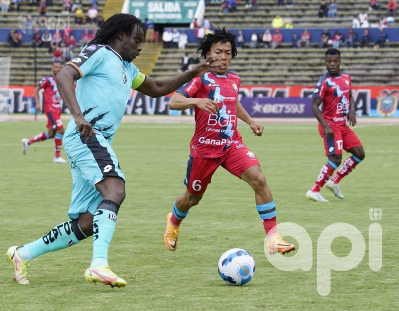 Cumbayá sorprende 2-0 a El Nacional