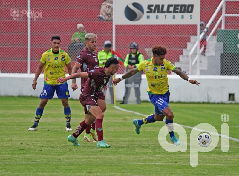 Mushuc Runa se impone 2-0  a Gualaceo