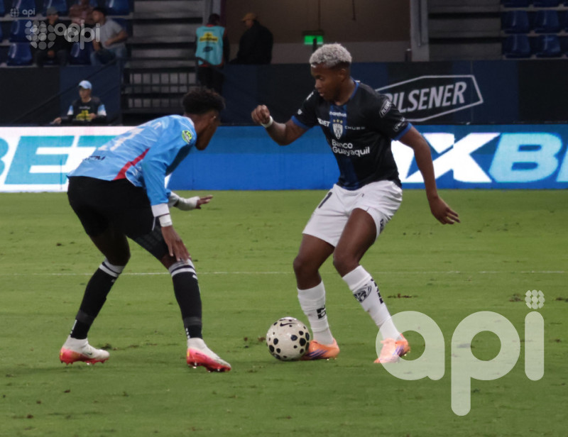 Independiente aplasta 4-0 al Manta