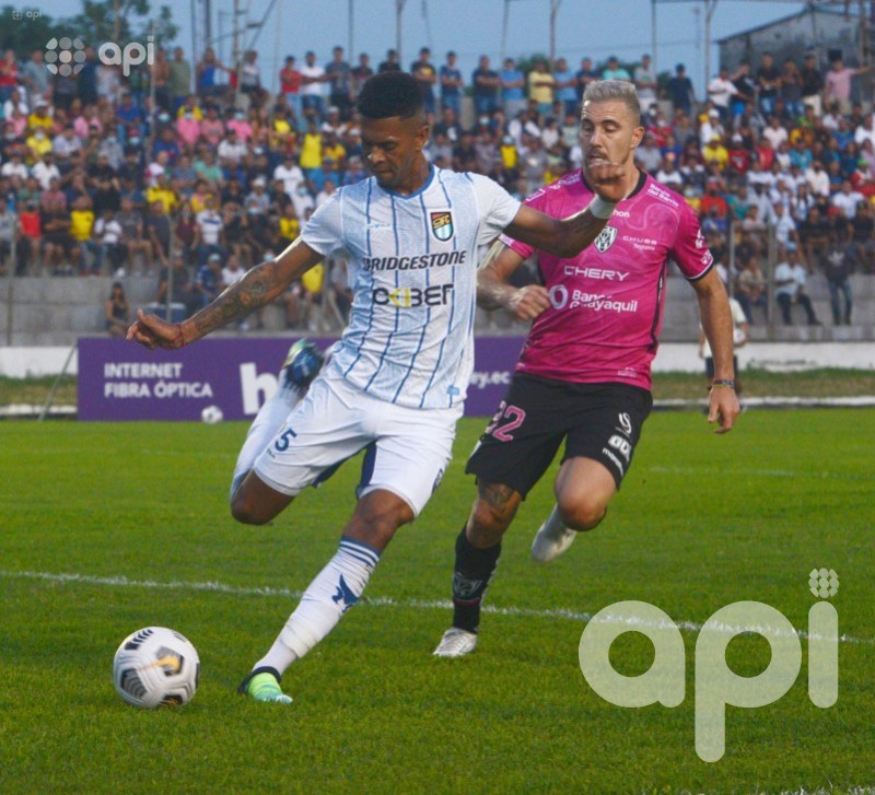 El 9 de Octubre saca empate 1-1 a Independiente del Valle